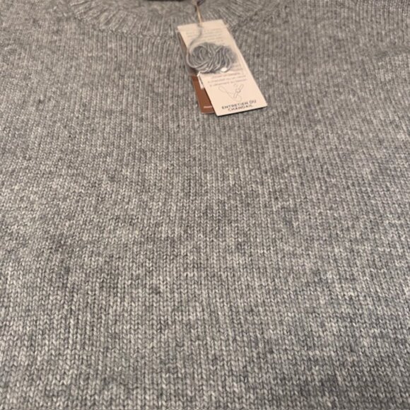 Denver Hayes Extreme 2.0 Grey Crewneck Sweater NWT Small - Picture 6 of 9